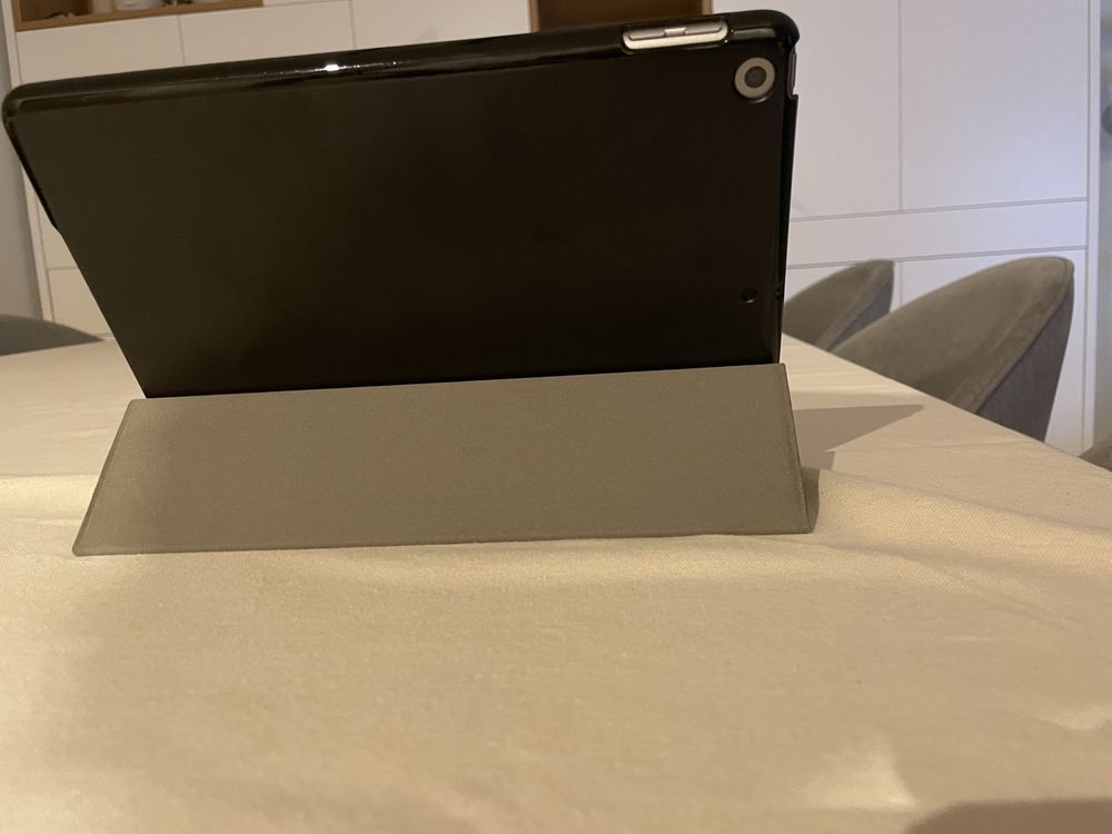 Ipad 5a geração 128gb! Como NOVO!