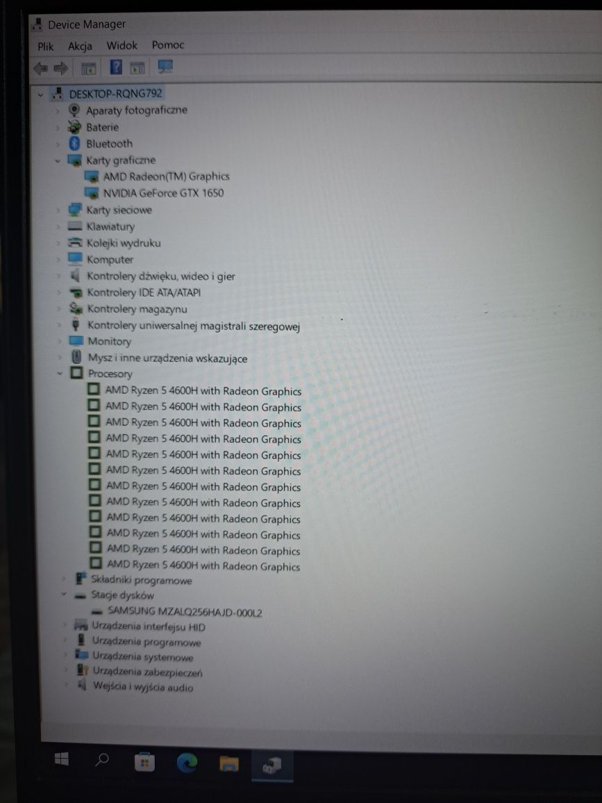 Sprzedam Lenovo ideapad 3 15ARH05