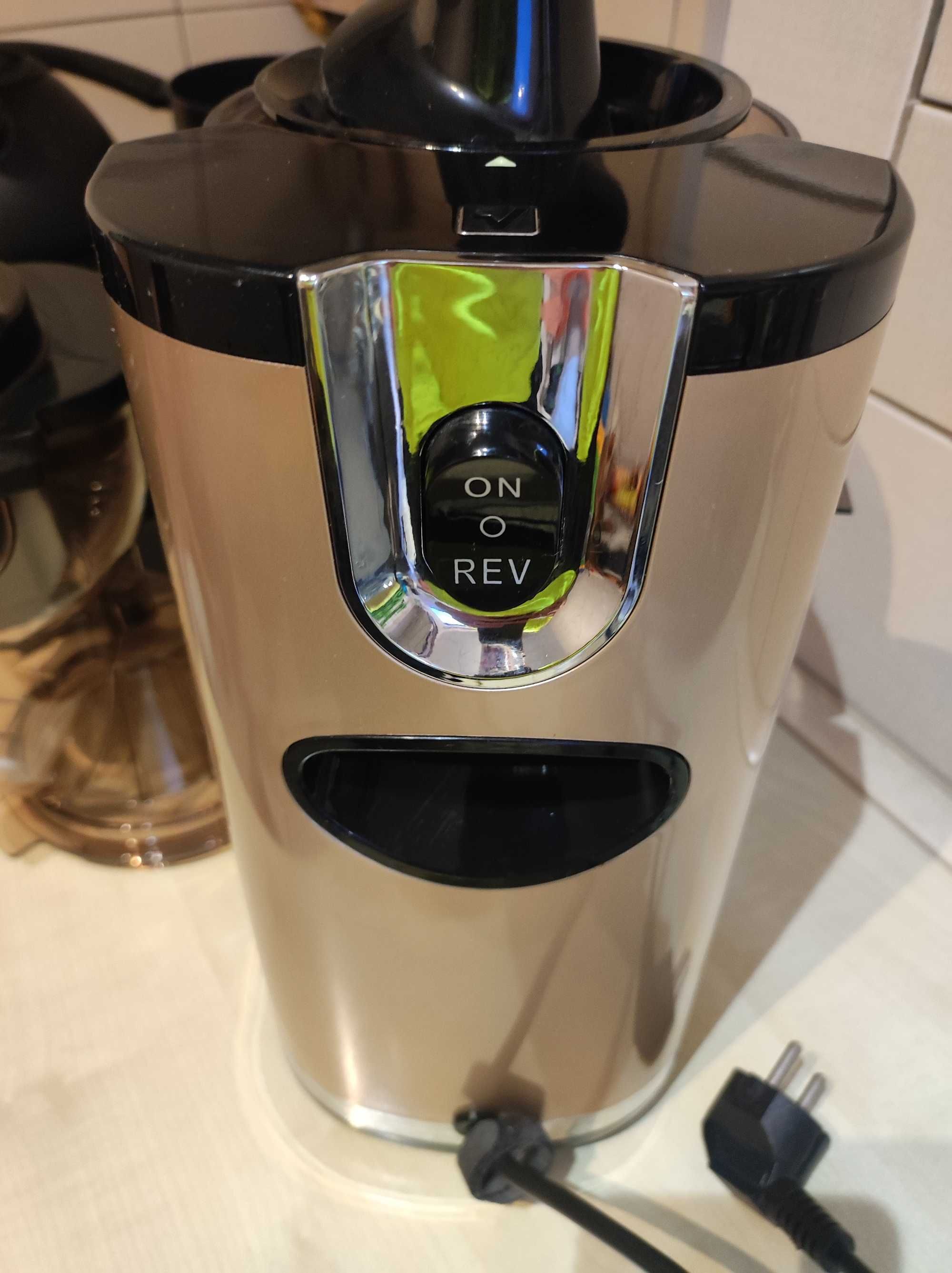 Wyciskarka wolnoobrotowa Botti healty line 250w