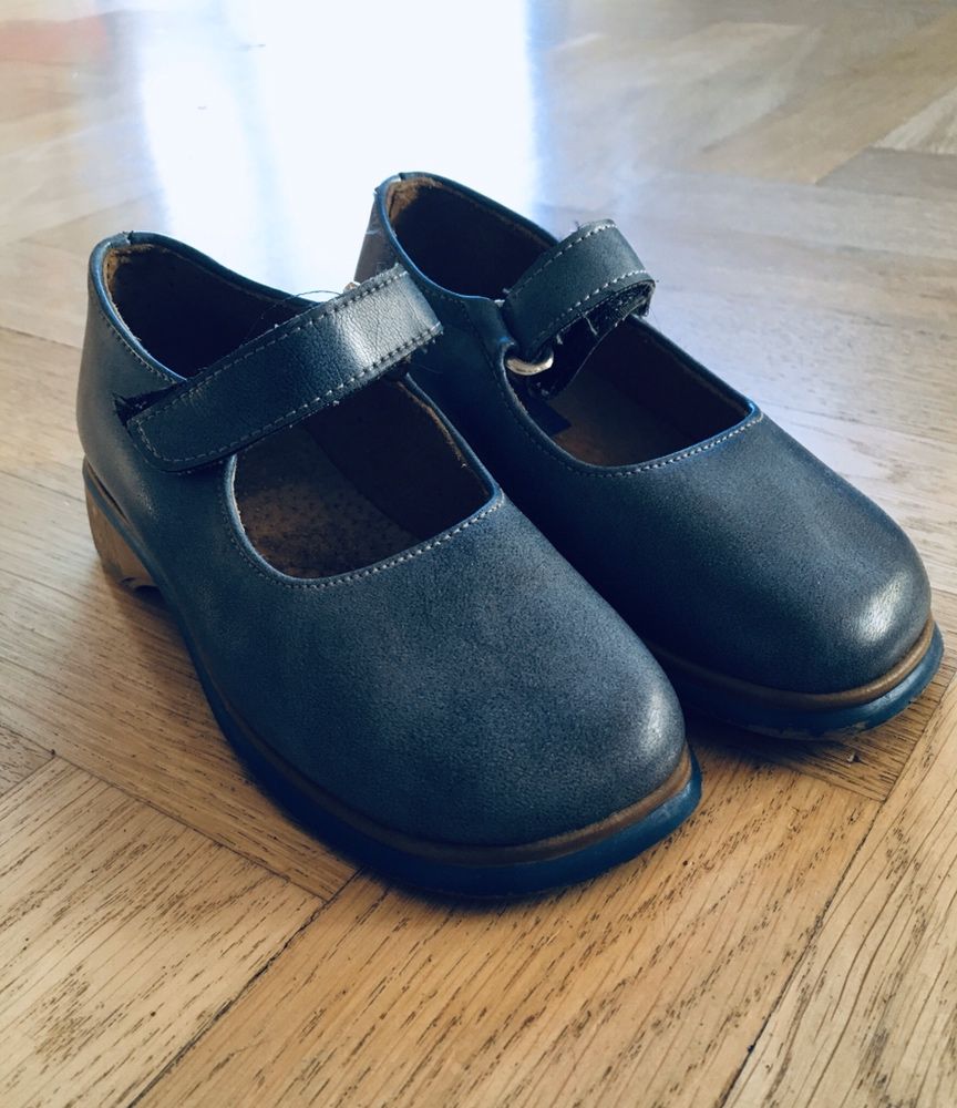 Skorzane buty / sandaly bliźnieta bliźniaków bliźniaczki - Rozmiar 23!
