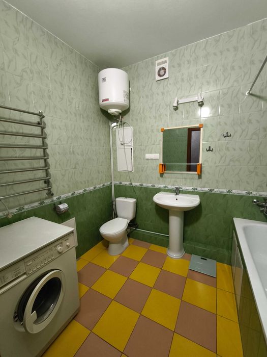 `Здам 1 кімн. квартиру, новобудова, автономне опалення, поруч центр