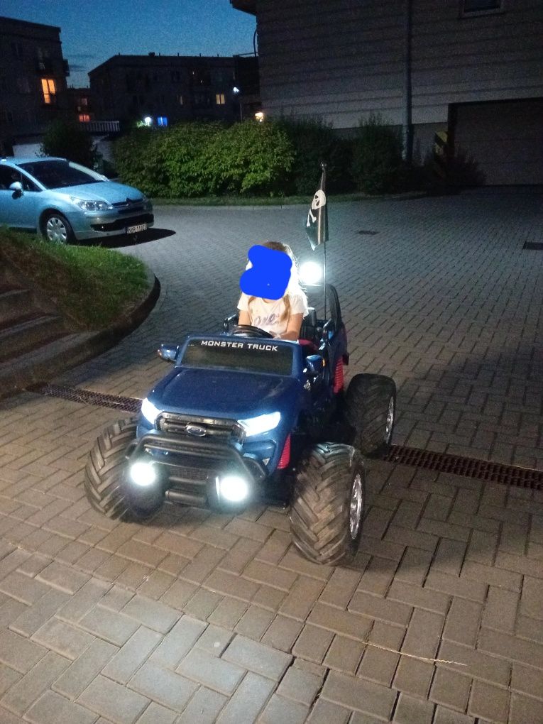 Sprzedam Duże auto na baterie