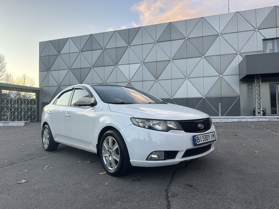 Автомобіль KIA cherato 2011 р.в.