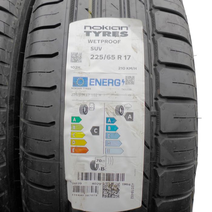 Opony 225/65/17 Nokian 225/65R17 102H Wetproof Letnie 2022 Jak Nowe