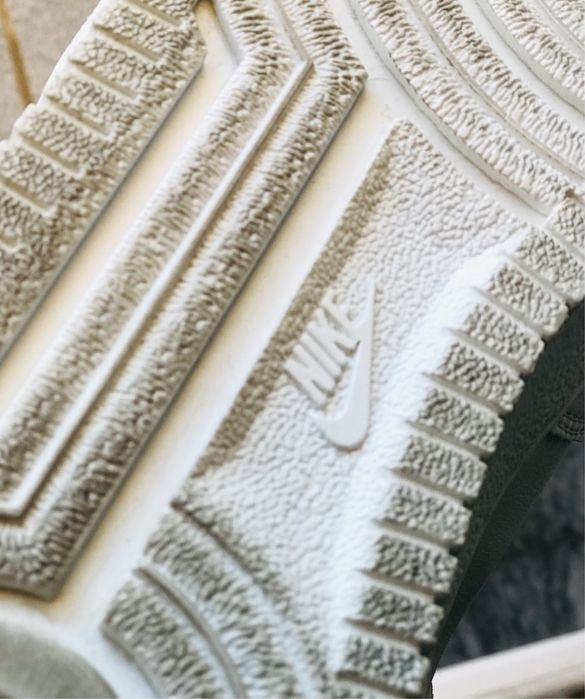 Air force 1 preto et branco