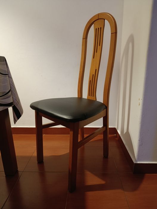 Cadeiras de jantar