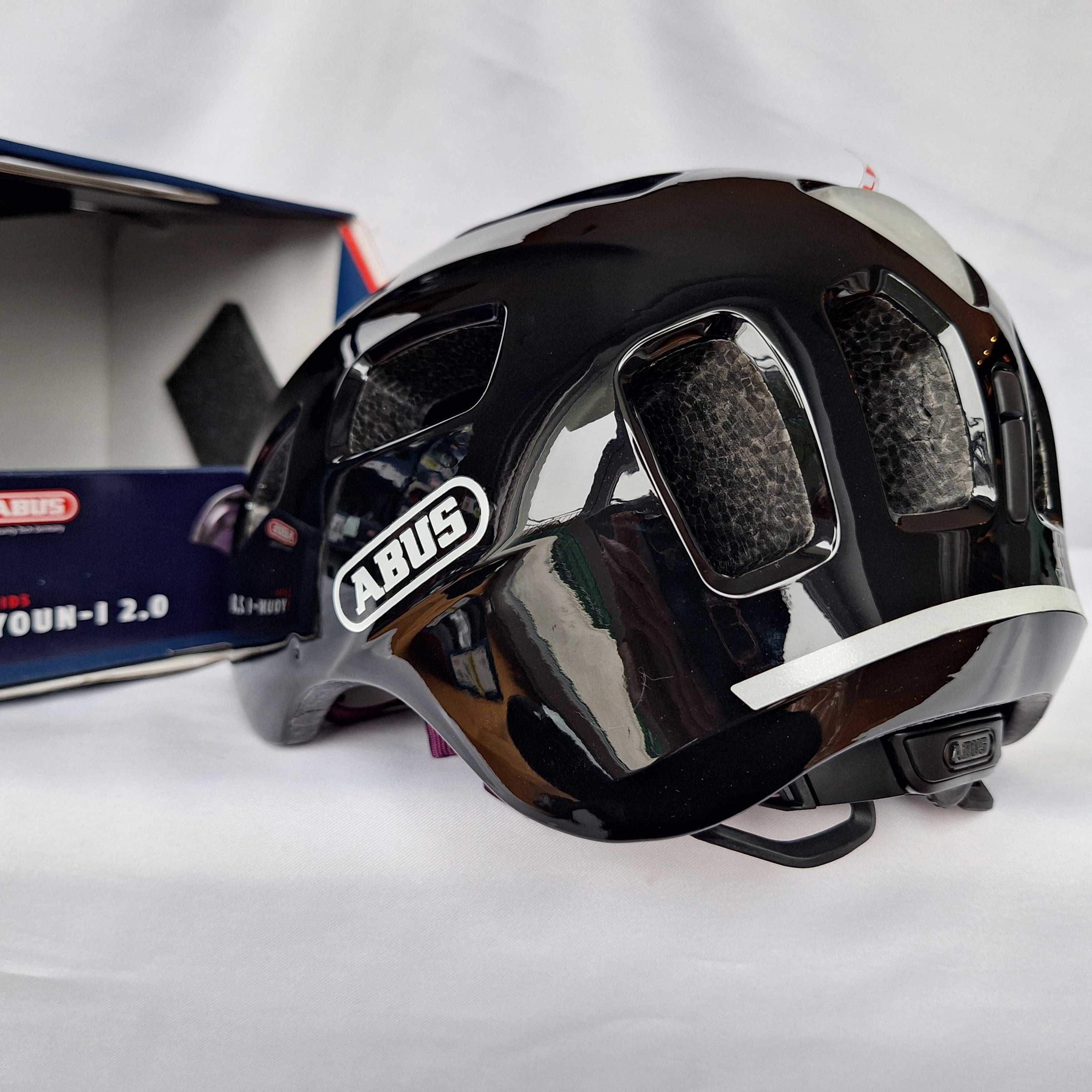 Kask rowerowy Abus Youn-I 2.0 LED Black Violet M 52-57cm
