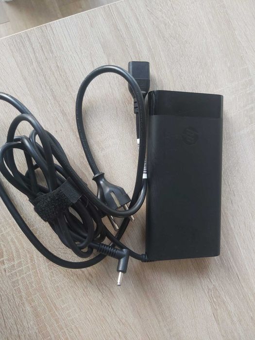 HP Omen 16', i7 12700h (2.3Ghz), 16Gb RAM, 1Tb SSD, RTX 3060