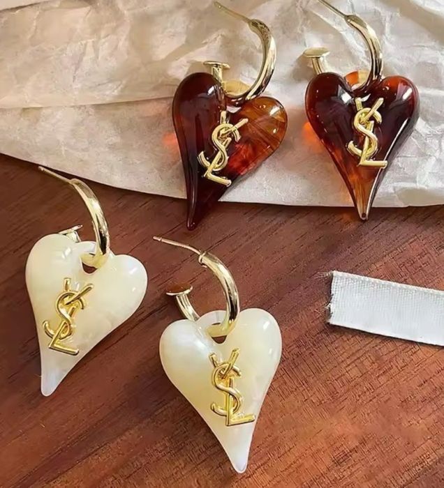 Kolczyki serduszka YSL