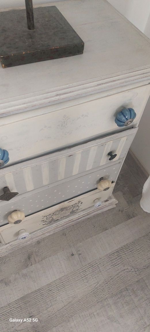 Mesa de Cabeceira