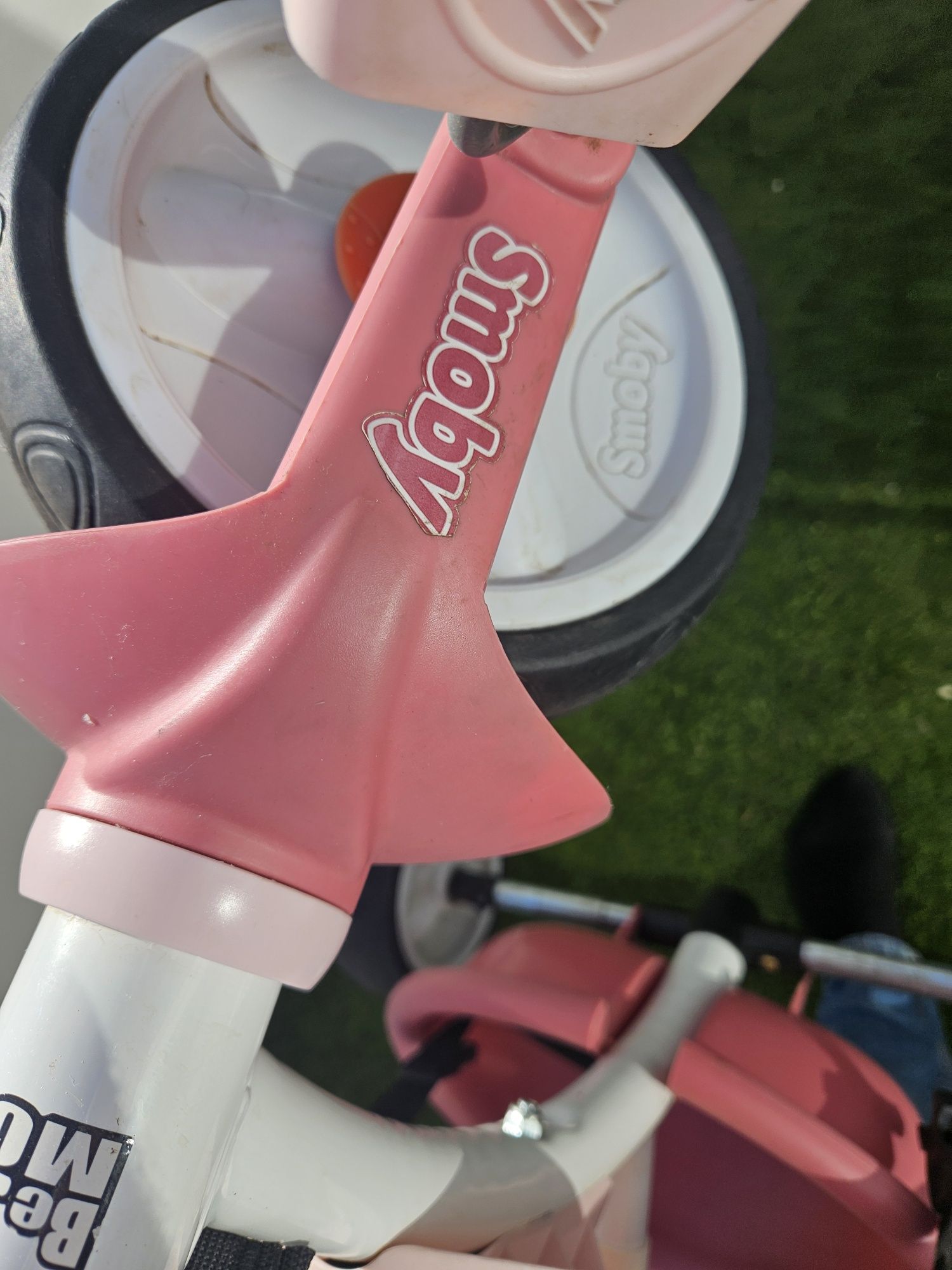 Triciclo menina marca "Smoby"