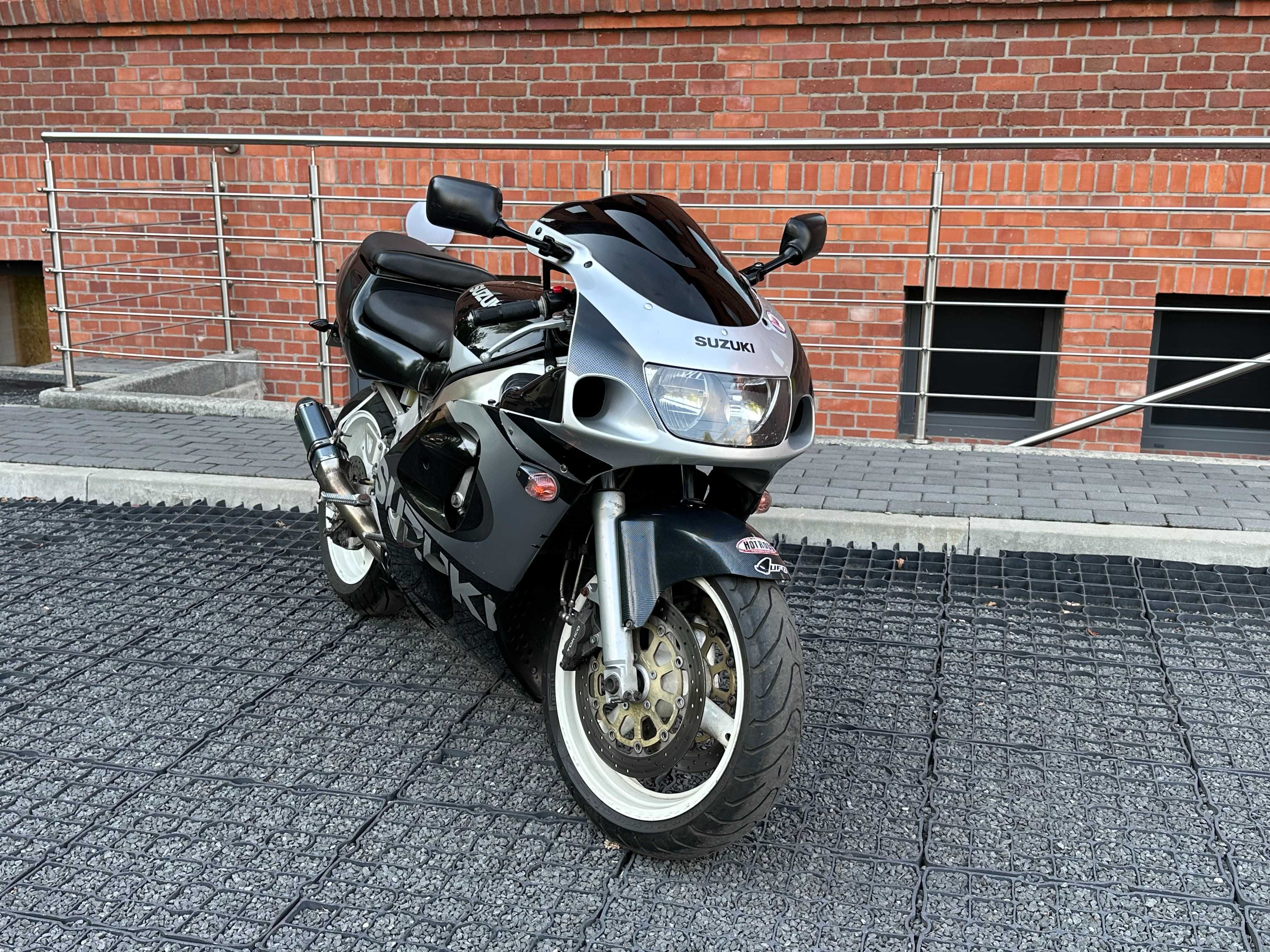 Suzuki GSXR 600, 1998r, przebieg 44tys, Nowy rozrząd, napęd, sprzęgło