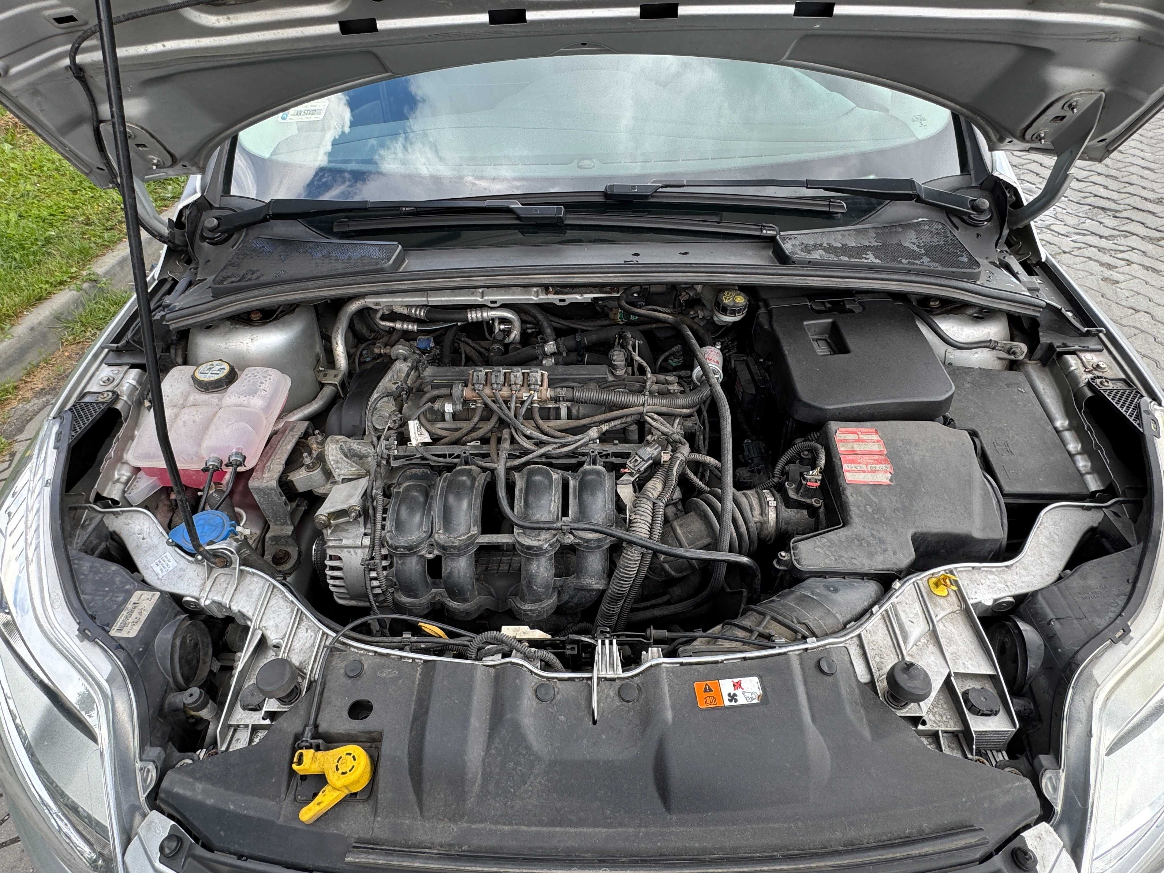 Ford Focus MK3 Kombi / 1.6 gaz-benzyna / 105KM/ Gotowy do jazdy.