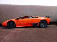Машинка на пульте управления Lamborghini.