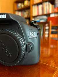 Máquina Fotográfica Reflex Canon EOS 2000D