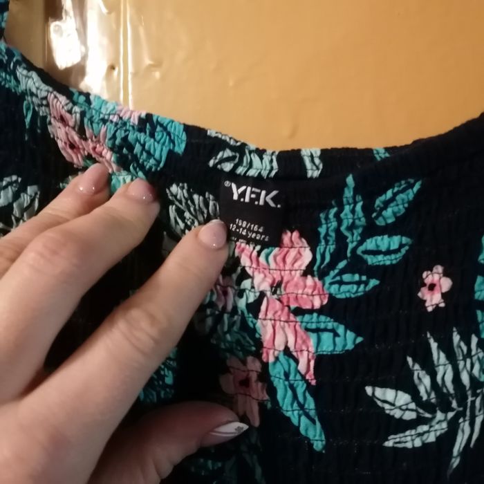 Sukienki dziewczęce