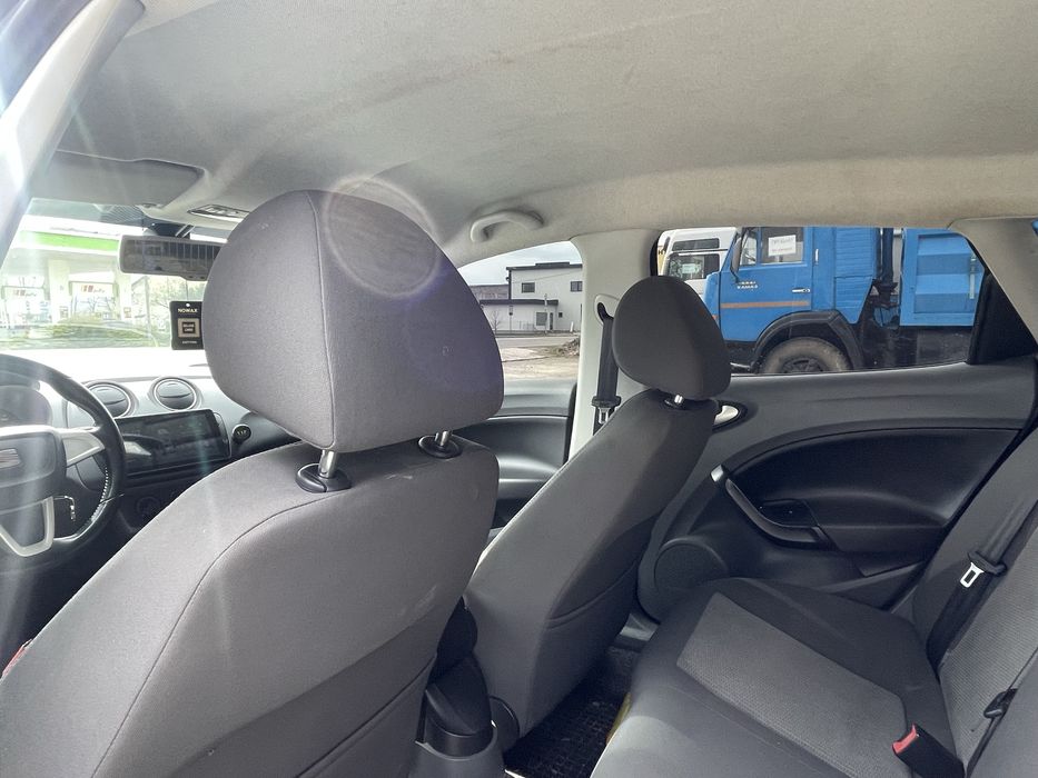 Seat Ibiza ( 2012 ) ( IDEAL )