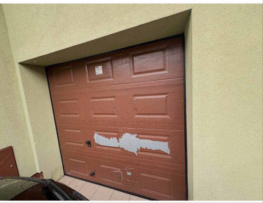 Brama garażowa złoty dąb