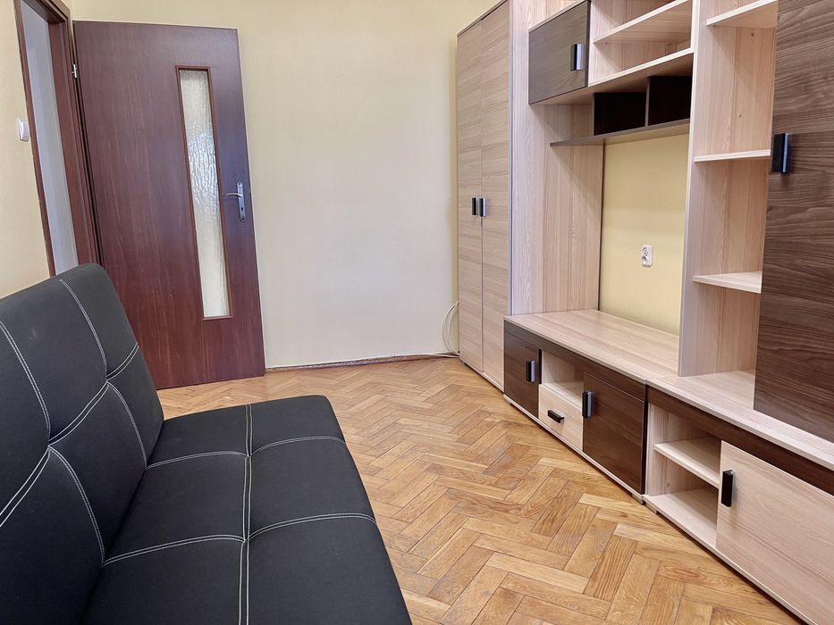 Umeblowane dwupokojowe mieszkanie w ścisłym Centrum.