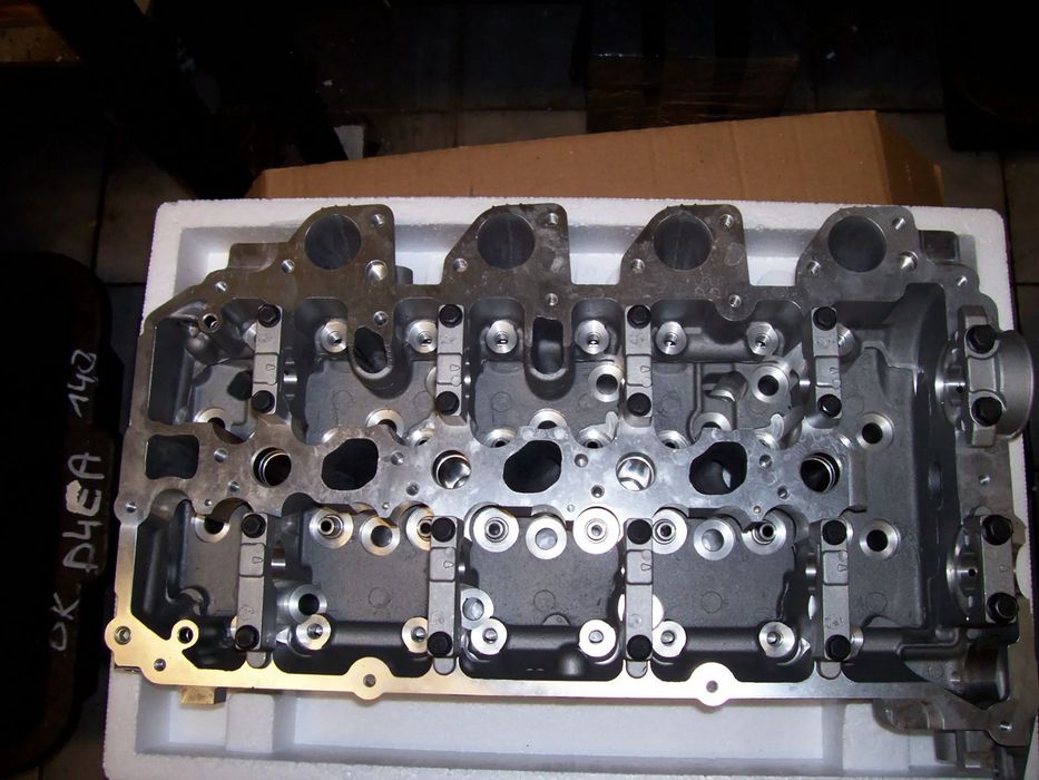 MITSUBISHI L200 2,5 DiD(4D56U) - GŁOWICA SILNIKA - NOWA -GOŁA