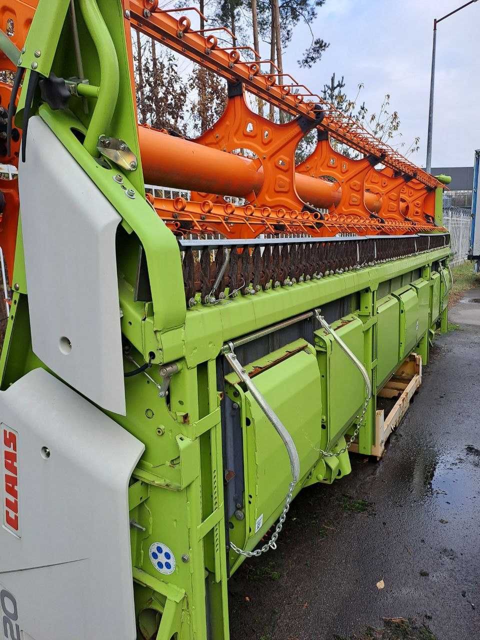 Жатка зернова CLAAS СERIO 680, 2017 року випуску