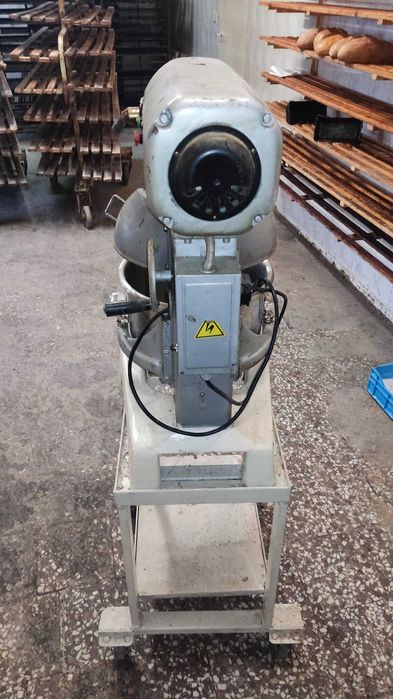 Ubijaczka planetarna BAGMASZ B-20-F mixer 20l.