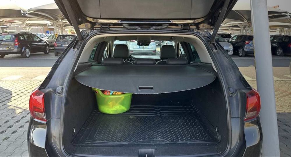 Opel Astra Sport Tourer - 150cv Turbo - Full Extras - Gasolina