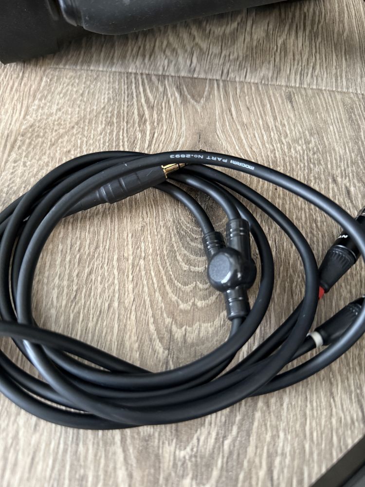 Astell & kern Alpha + Audeze LCD3.