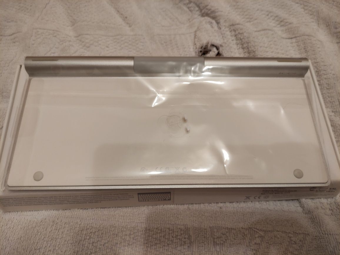 Клавиатура Apple Wireless Keybord