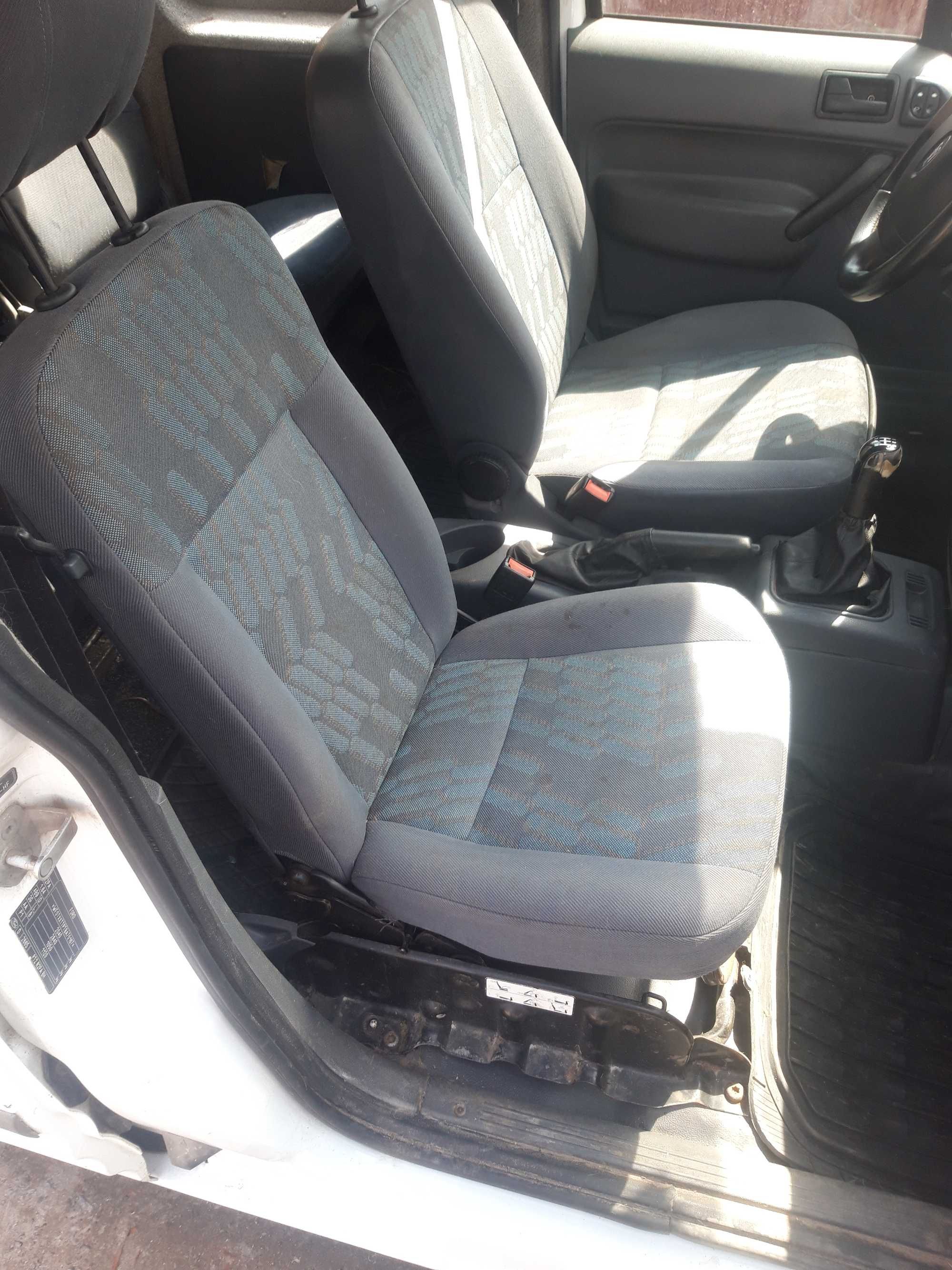 Ford transit connect/tourneo пасс по  документах повне переоформлення!