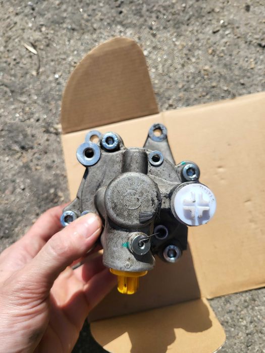 Продам гур на бмв е38