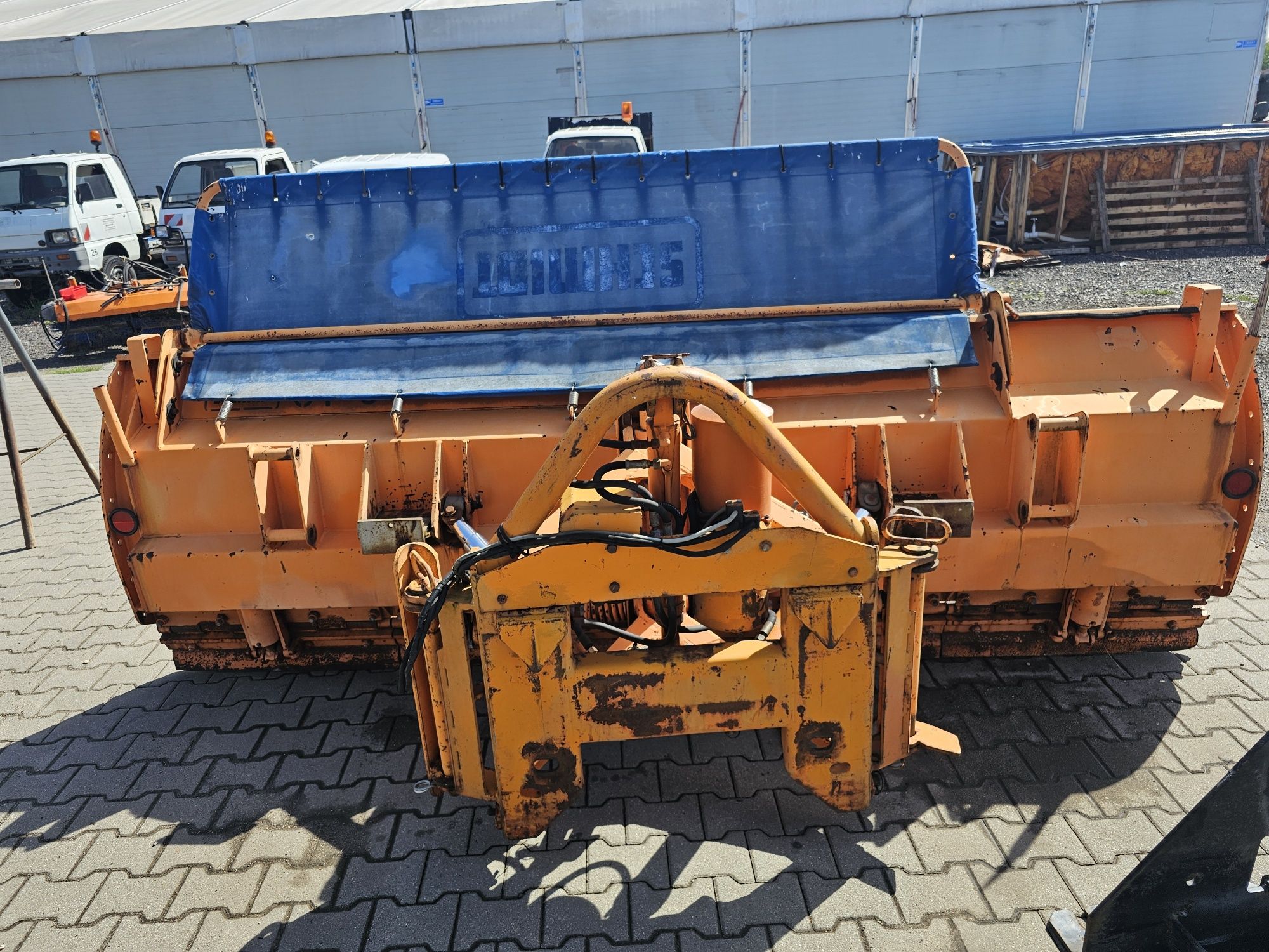 Plug do śniegu schmidt 3m z pulpitem serowaniem z pompą napedem man