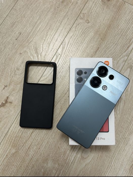 продам телефон Redmi note 13 pro