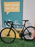 Bicicleta estrada Merida carbono com disco e garantia ate 2028