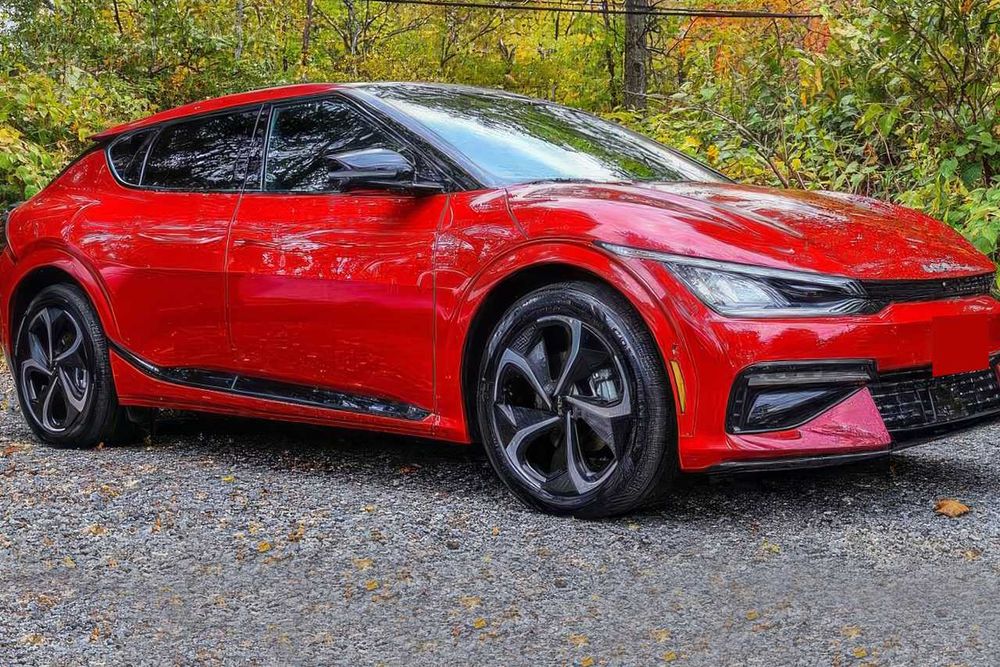 Kia EV6 GT-Line      2024