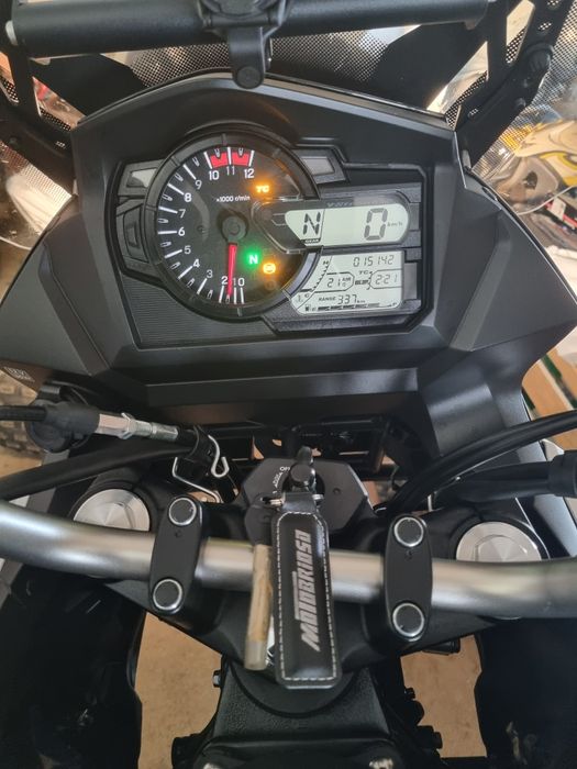 Suzuki DL V-Strom 650 XT Adventure 2022