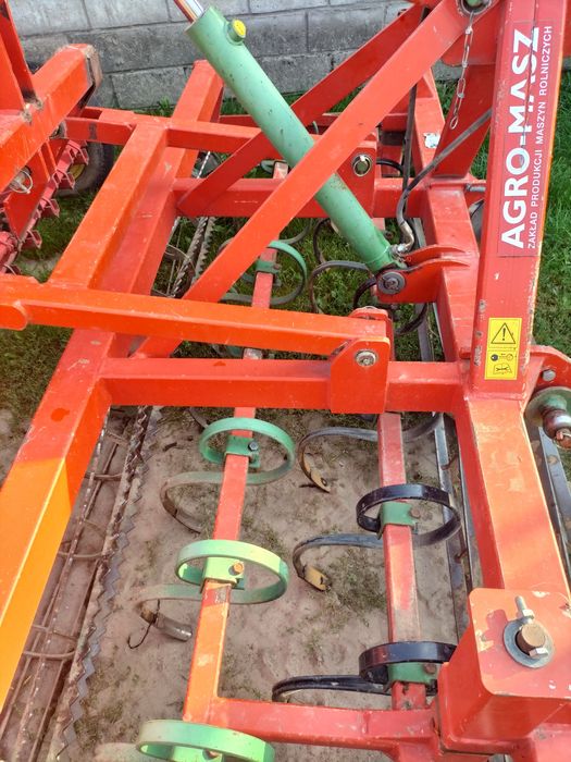 Agregat uprawowo-siewny Agromasz  2,70