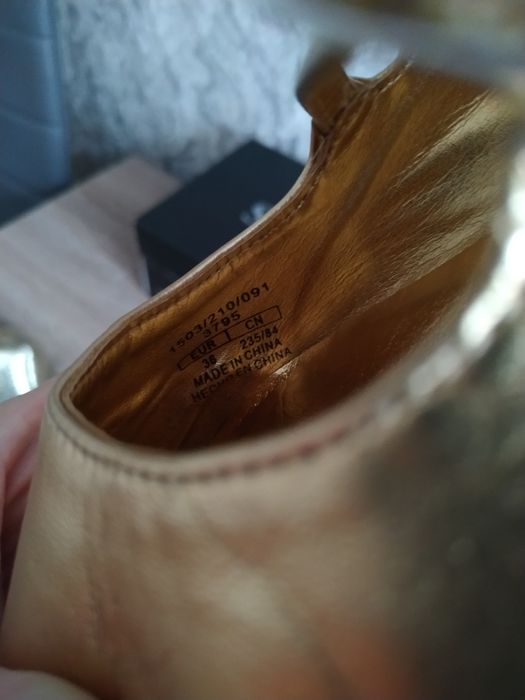 Балеткі, босоніжки  Zara