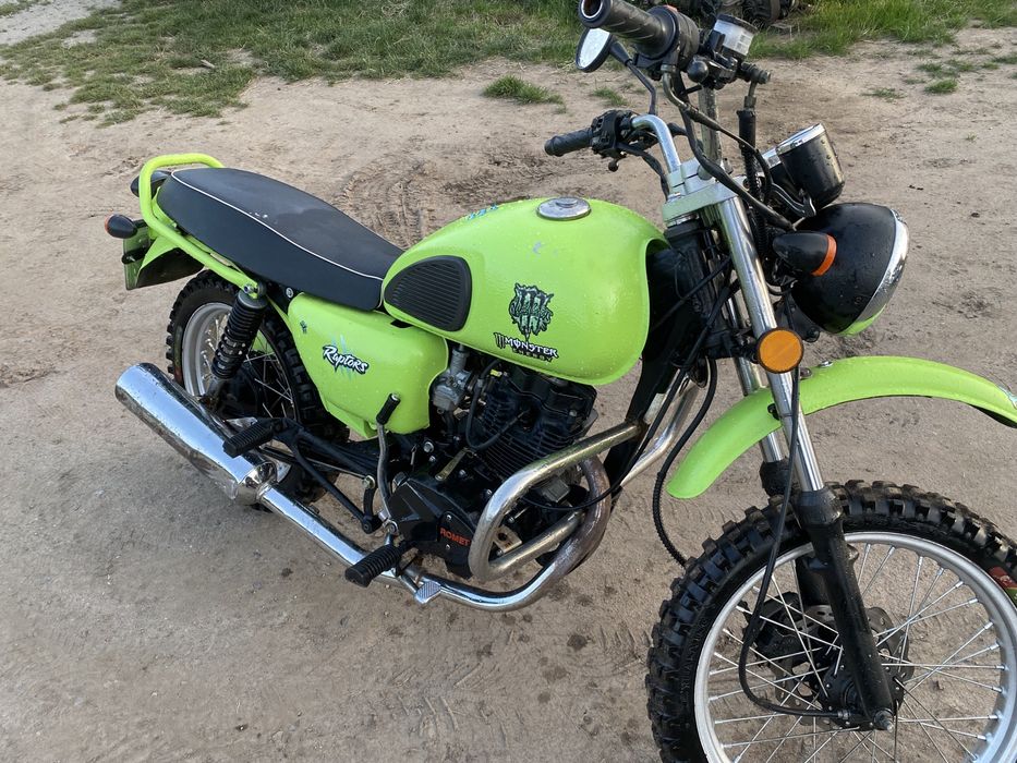 ROMET Junak Motors 125
