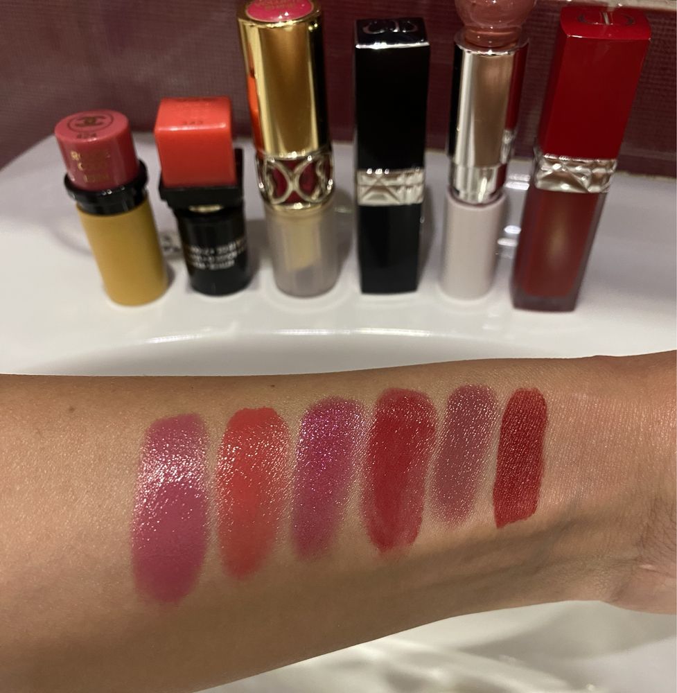 Помада для губ Dior Addict Lip Color