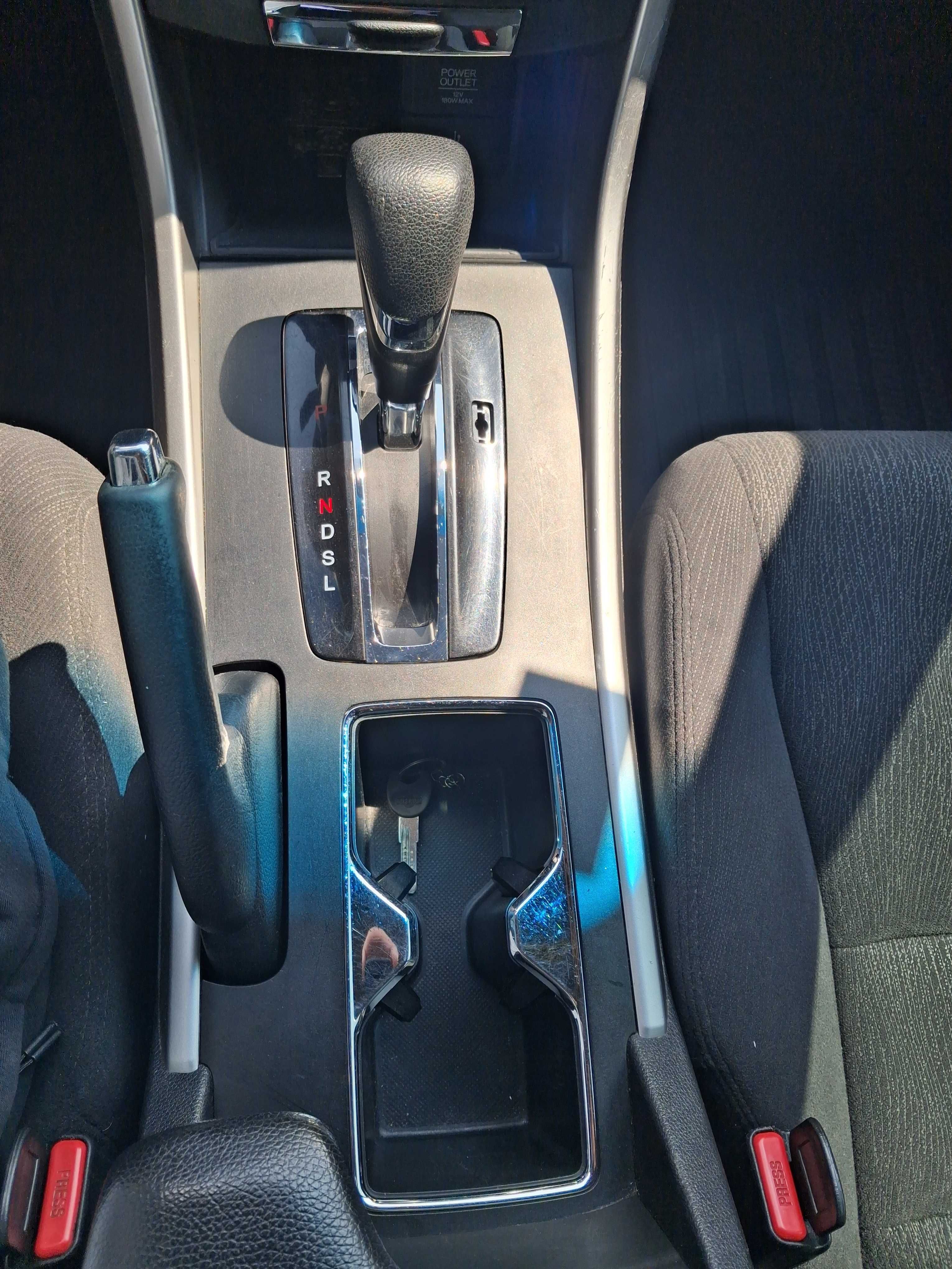 Honda Accord 9 2.4