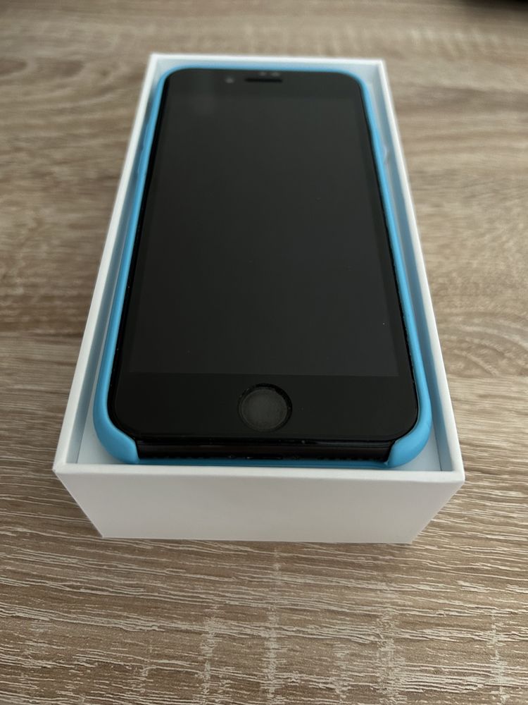 Гарний стан iPhone 7 -  128 GB