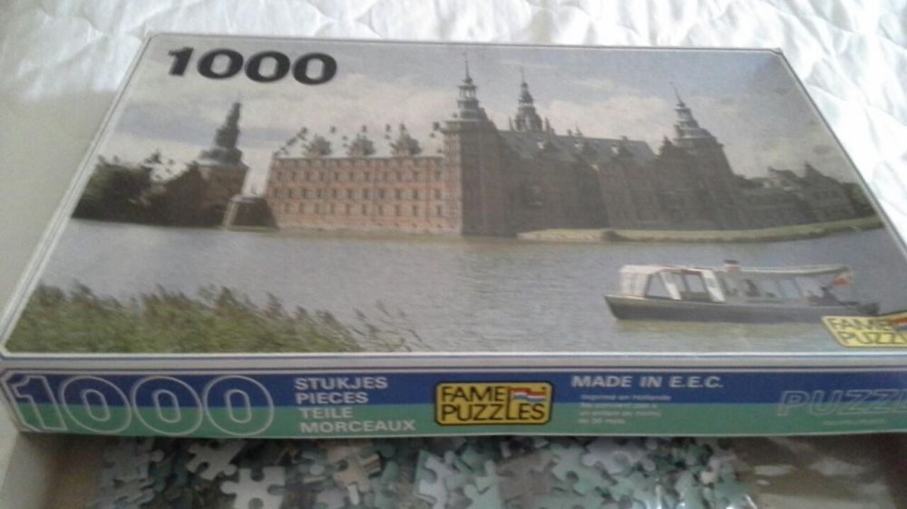 Puzzle de 1000 peças do Castelo Morceaux novo