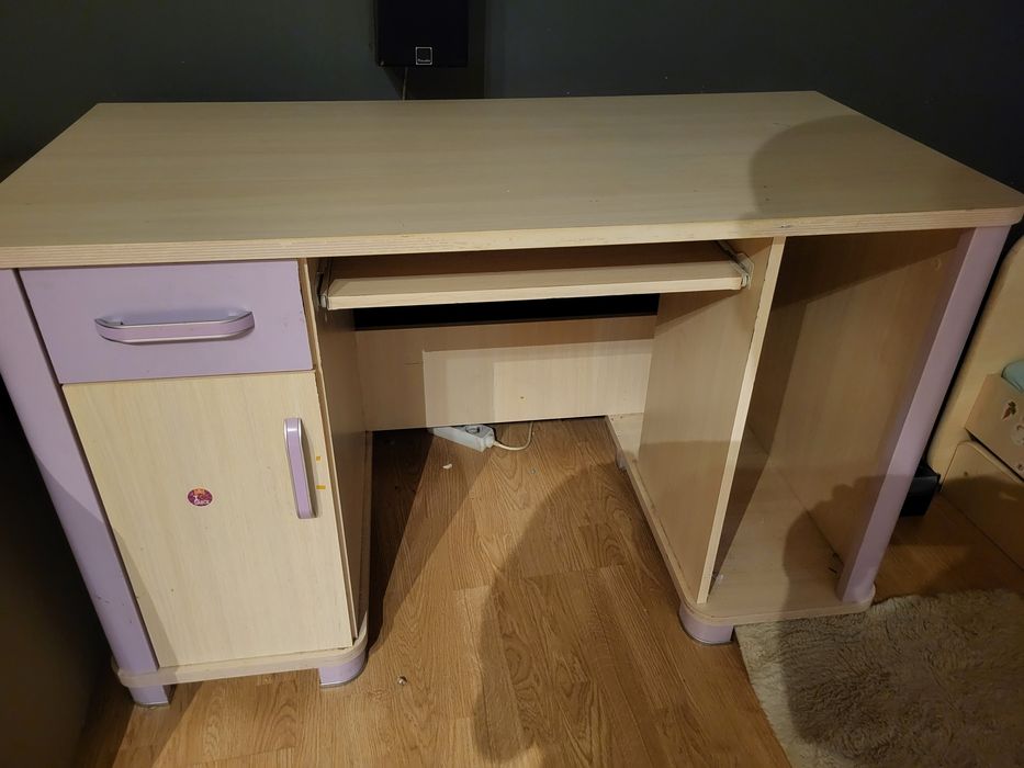 Sprzedam biurko używane