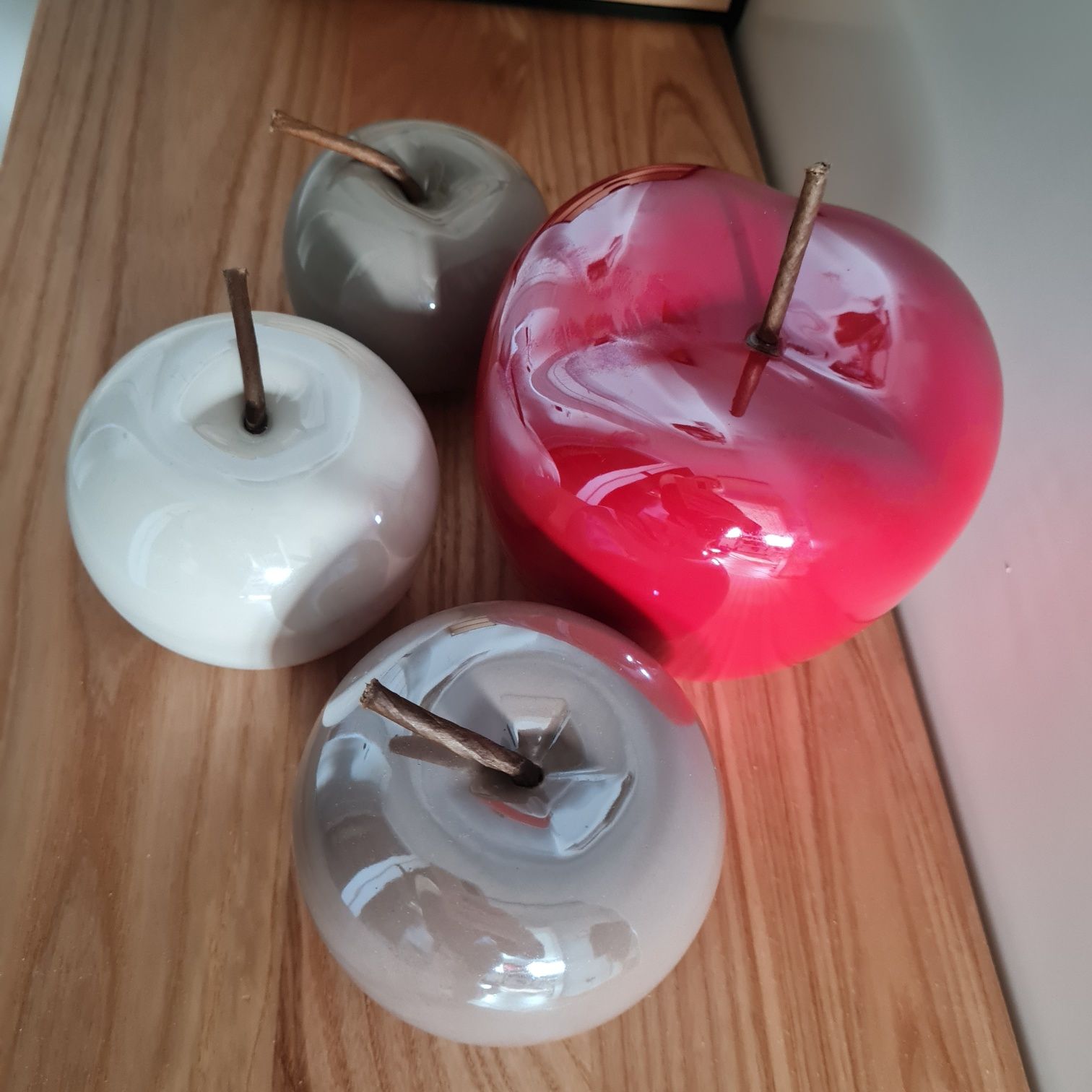 Komplet ceramicznych jabłek XL 4 sztuki Kik Home&You Nanu Nana Homla