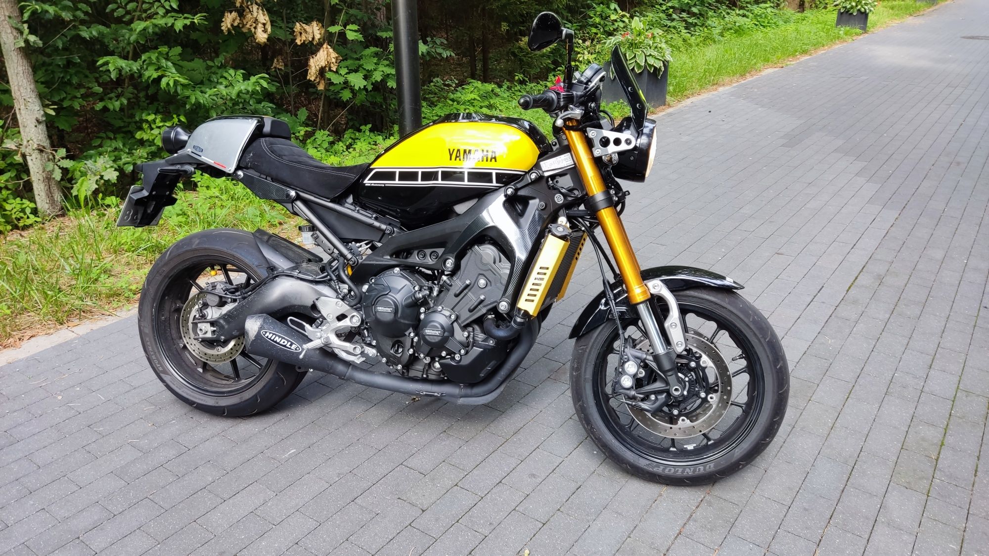 Yamaha XSR 900 (MT 09) 60th aniversary rej na A2