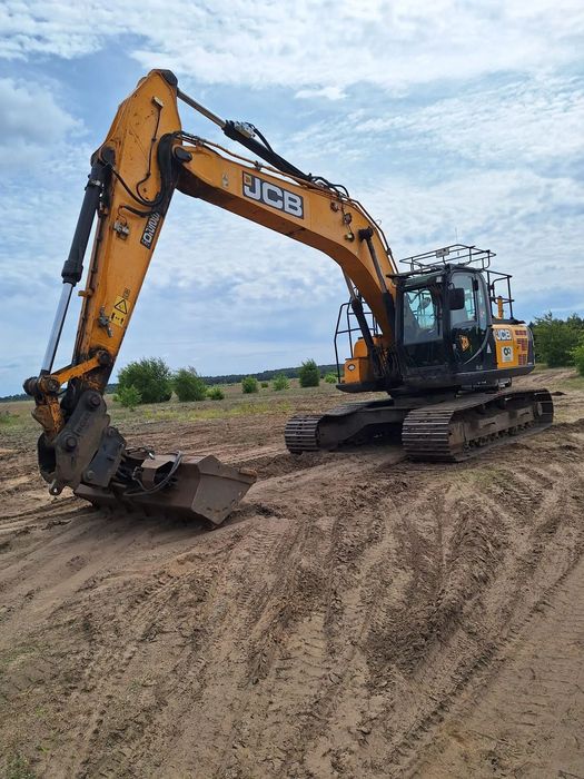 JCB JS220lc+  Po serwisie filtrowo olejowym, precyzyjny system TOPCON