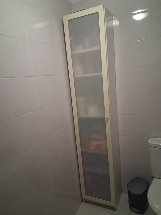 Armário,  móvel de casa de banho/ wc