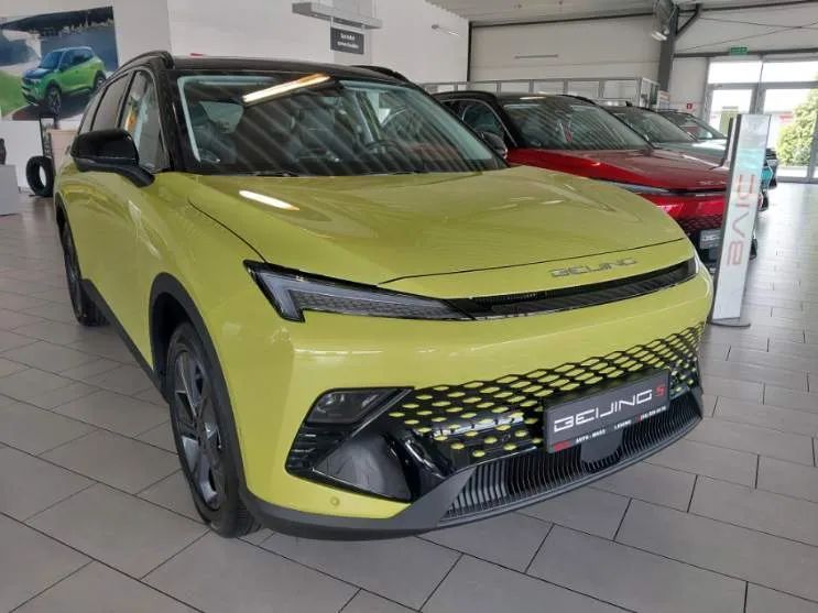 BAIC 5 Dostępny 2025 możliwość LPG