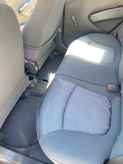 Chevrolet Spark 1.0 2011